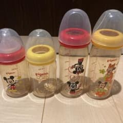 ピジョン 母乳実感 哺乳瓶のサムネイル