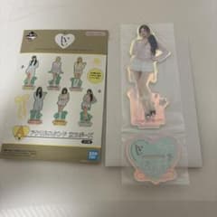 IVE 一番くじ A賞 アクリルスタンド 立ちポーズ イソのサムネイル