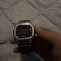CASIO G-SHOCK メタルベゼル デジタル腕時計のサムネイル