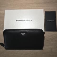 ⭐︎最終値下げ⭐︎EMPORIO ARMANI 長財布YEME49のサムネイル