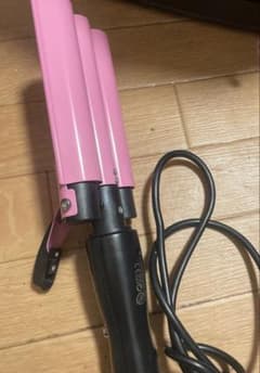 カールアイロン　カリーヘアのサムネイル