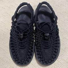 KEEN ブラック ウィメンズユニークサンダルのサムネイル