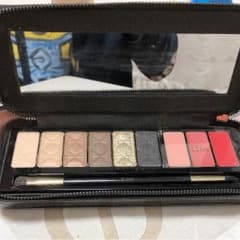 アイシャドウパレット Dior ディオールのサムネイル