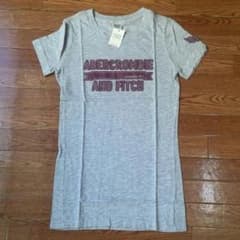 正規新品タグ付♪アバクロンビー&フィッチabecrombie&fitchTシャツのサムネイル