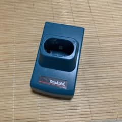 Makita ADP04 充電器 A-40666 互換アダプタのサムネイル