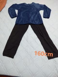 長袖パジャマ 160cm