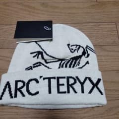 ARC’TERYXビーニーのサムネイル