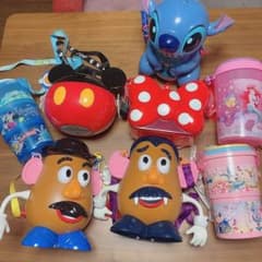 お値下げ☆ディズニー ポップコーンバケット 8点セットのサムネイル