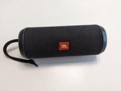 JBL　ワイヤレススピーカー　ジャンク品のサムネイル