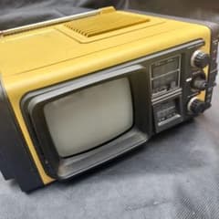 昭和 レトロ ナショナル 松下電工 白黒ポータブルテレビ TR-5010 昭和 レトロ ナショナル 松下電工 白黒ポータブルテレビ TR-5010