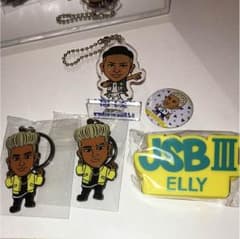 ELLYのサムネイル