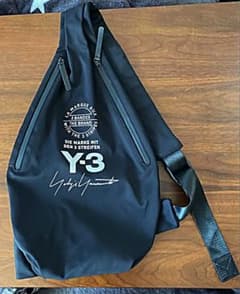 Y-3　15周年記念メッセンジャーバッグ、ボディーバッグのサムネイル