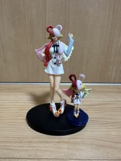ワンピース ONEPIECE FILMRED ウタ フィギュア ミニフィギュア付のサムネイル