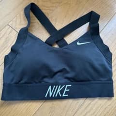 NIKE ヨガウェア ブラック クロスストラップのサムネイル