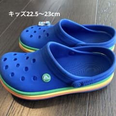 クロックス　キッズ　 M5/W7（22.5～23.5cm）のサムネイル