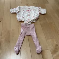 baby GAP ロンパース タイツ 2点セット 3-6M 60cm 花柄のサムネイル