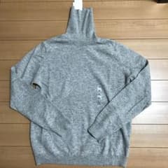 ユニクロ　カシミア　新品未使用タグ付き　XLのサムネイル