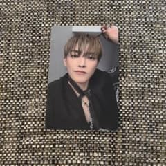 ATEEZ ホンジュン トレカのサムネイル