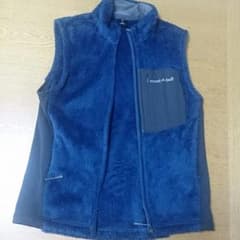 最終値下げ。mont bellモコモコベストのサムネイル