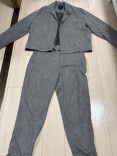 【美品】H&M グレー スーツ EUR 32 セットアップのサムネイル