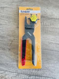 ベルト　穴あけ　道具　ハサミ　綺麗のサムネイル