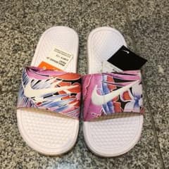 NIKE ナイキ ベナッシのサムネイル
