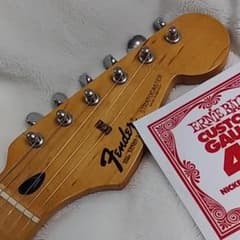 明日10日まで限定！フェンダー50th ストラトキャスターのサムネイル