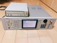 【大幅値下げ中！早い者勝ち！& 1、2日発送】AKAI S5000 サンプラーのサムネイル