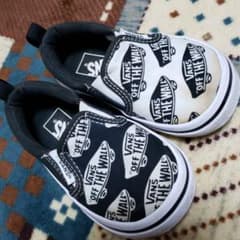 VANSキッズ靴のサムネイル