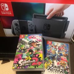 【超美品】Switch＆カセット2つ＆持ち運びケースの4点セットのサムネイル