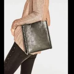 ZARA  バッグのサムネイル