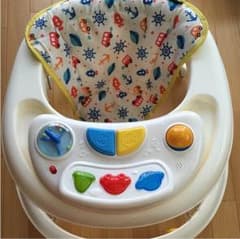歩行器 テーブルのサムネイル