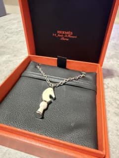 売り切り HERMES ネックレス ペンダント カヴァリエ チェス ナイト 