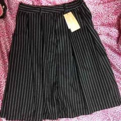 新品・タグ付き タイトスカートのサムネイル