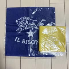 新品♡IL BISONTE イルビゾンテ タオルハンカチ 今治タオル２枚のサムネイル
