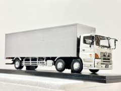 【レア】日野・グラプロ　前２軸　ショートキャブ　デコトラ　トラック　タフ43 レア】日野・グラプロ 前2軸 ショートキャブ デコトラ トラック タフ