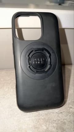 Quad Lock iPhone 16pro