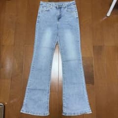 ハイウエスト フレアデニムパンツ ライトブルーのサムネイル
