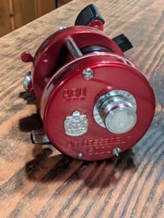 ABU Ambassadeur 1500C レッド ベイトリールのサムネイル