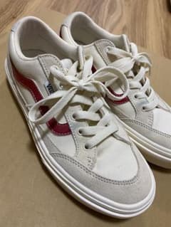 VANSスニーカーV3830SC ファルケンのサムネイル