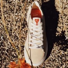 大人気コラボ PUMA X AMI 完売 PUMAamiコラボスニーカーのサムネイル
