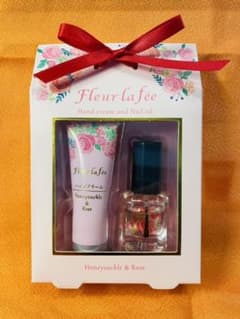 フルールラフェ ハンドクリーム&ネイルオイルセットのサムネイル