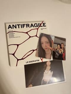 LE SSERAFIM ANTIFRAGILE ウンチェ トレカのサムネイル