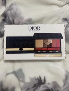 Dior クリスマスコフレ　パレットのサムネイル