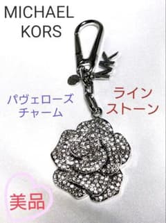 MICHAEL KORS　パヴェローズチャームのサムネイル