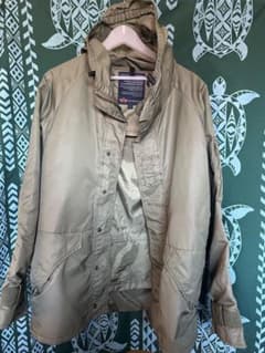 古着 ALPHA INDUSTRIES ナイロンジャケット カーキ L