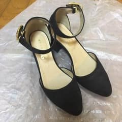 チャンキーヒールパンプスのサムネイル