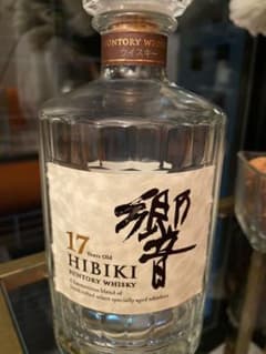 サントリー ウイスキー 響 17年 700ml 空瓶のサムネイル