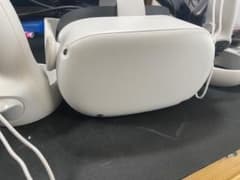 Oculus quest2 64GBのサムネイル