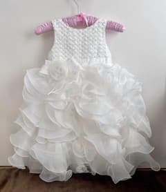 【DRESCCO ドレスコ】フリルたっぷりドレス110〜125cm DRESCCO ドレスコ】フリルたっぷりドレス110〜125cm - メルカリ